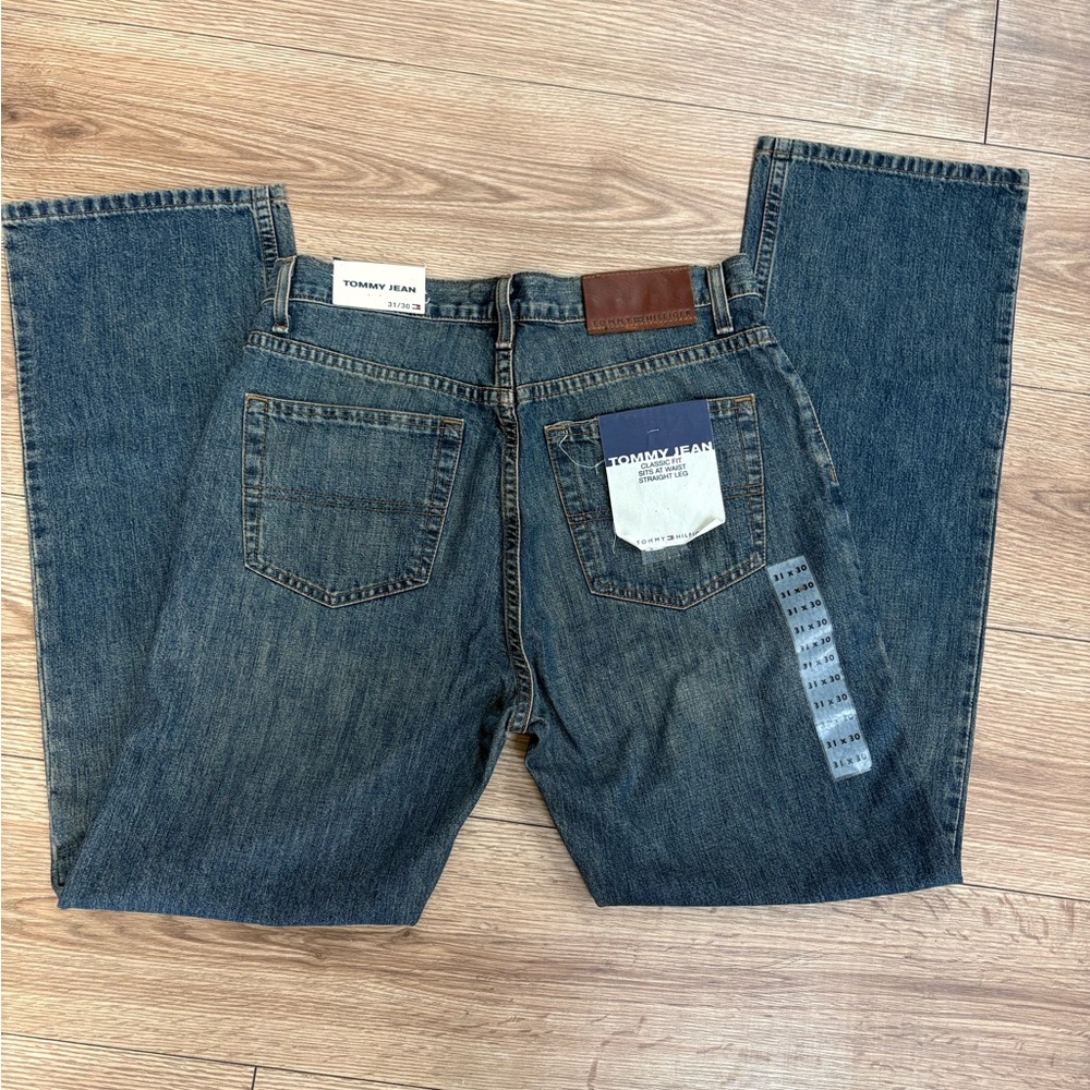 Tommy Hilfiger blue straight leg jeans size:31/30